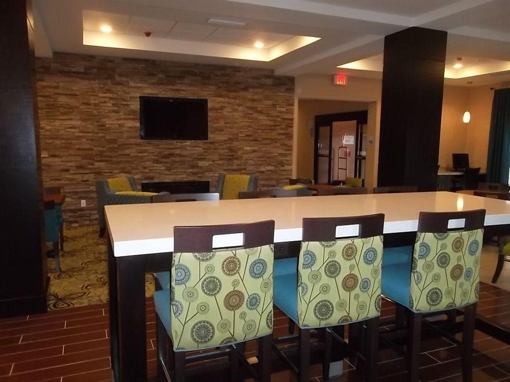 奥兰多东智选假日套房酒店 Alafaya 外观 照片